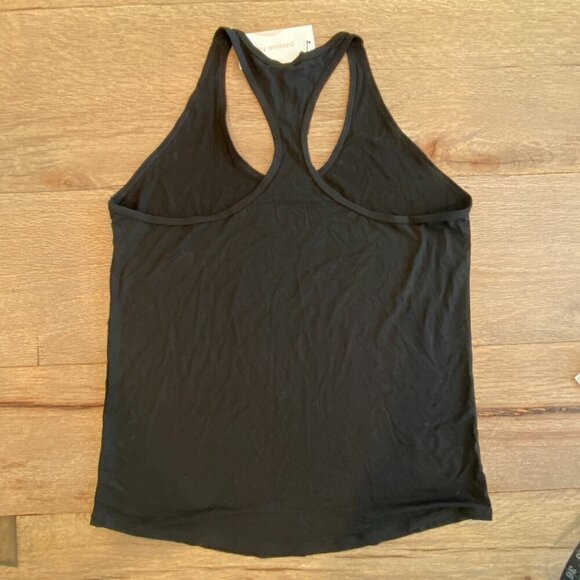 P'tula Tank Top size L in Black π€ - Picture 4 of 5